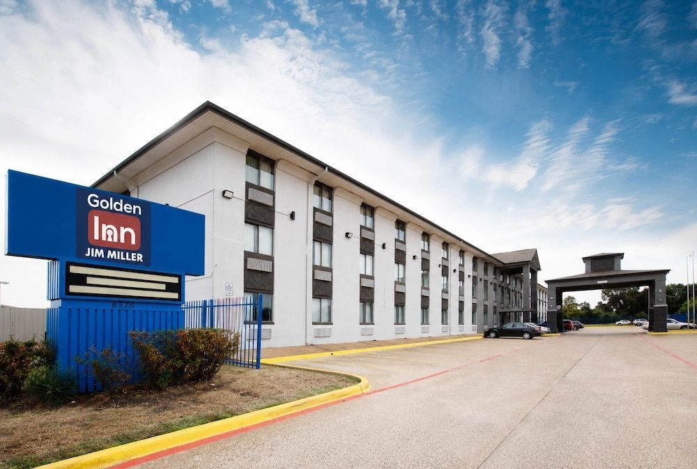 Golden Inn Dallas East near I-30 Jim Miller 1