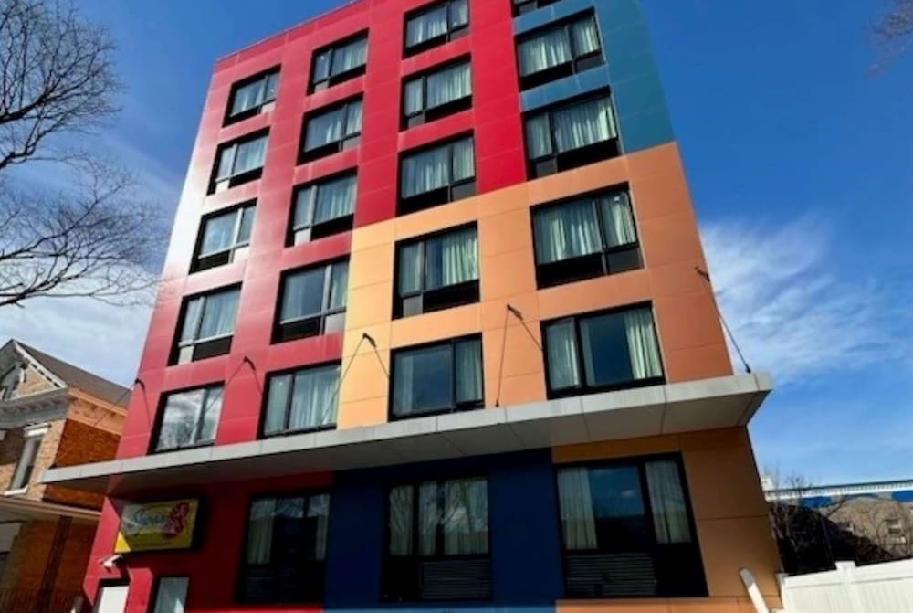 Super 8 By Wyndham Brooklyn Pennsylvania Ave 1