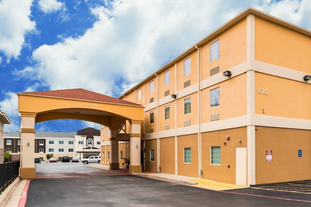 Quality Inn Killeen Near Fort Hood 1