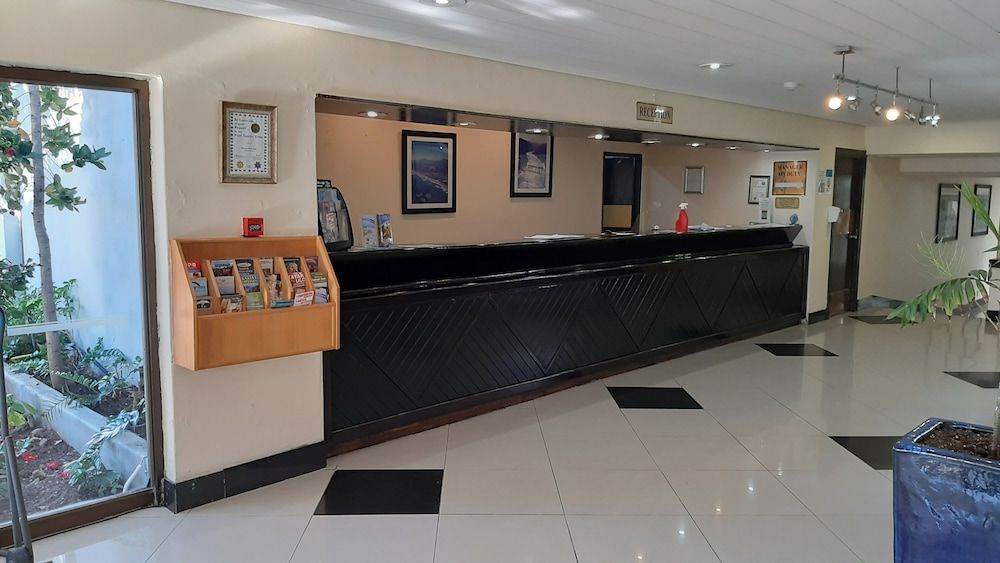 Wilderness Beach Hotel 2
