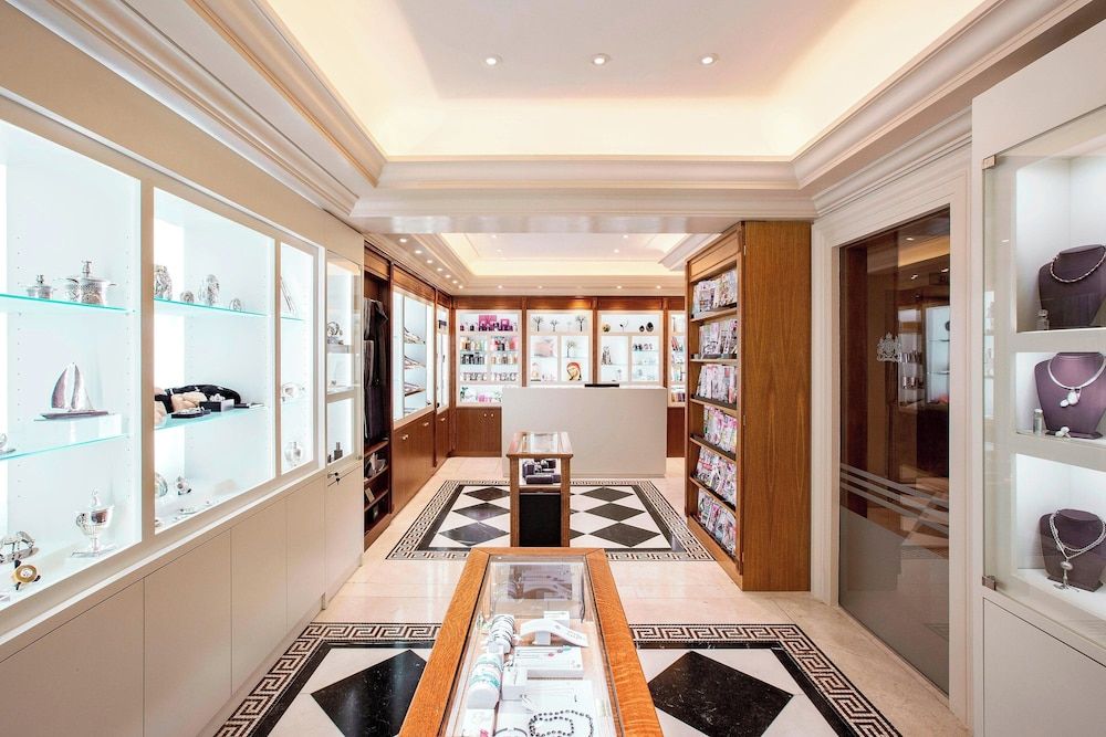 Hotel Grande Bretagne, a Luxury Collection Hotel, Athens 2