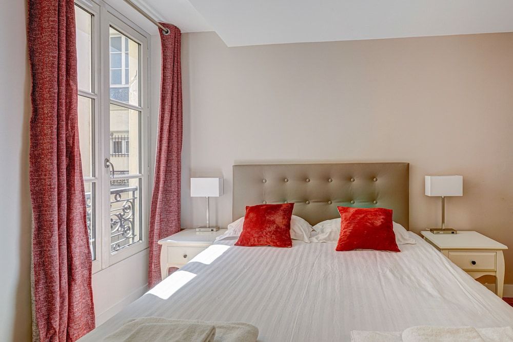 Apartments Du Louvre - Le Marais 2