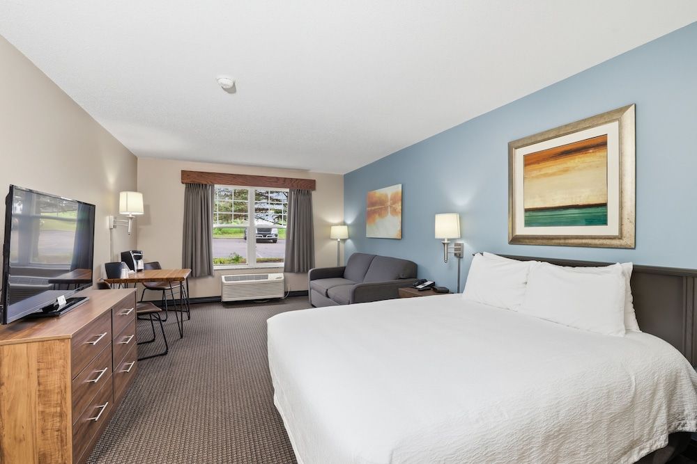 The Commerce, Trademark Collection by Wyndham 1