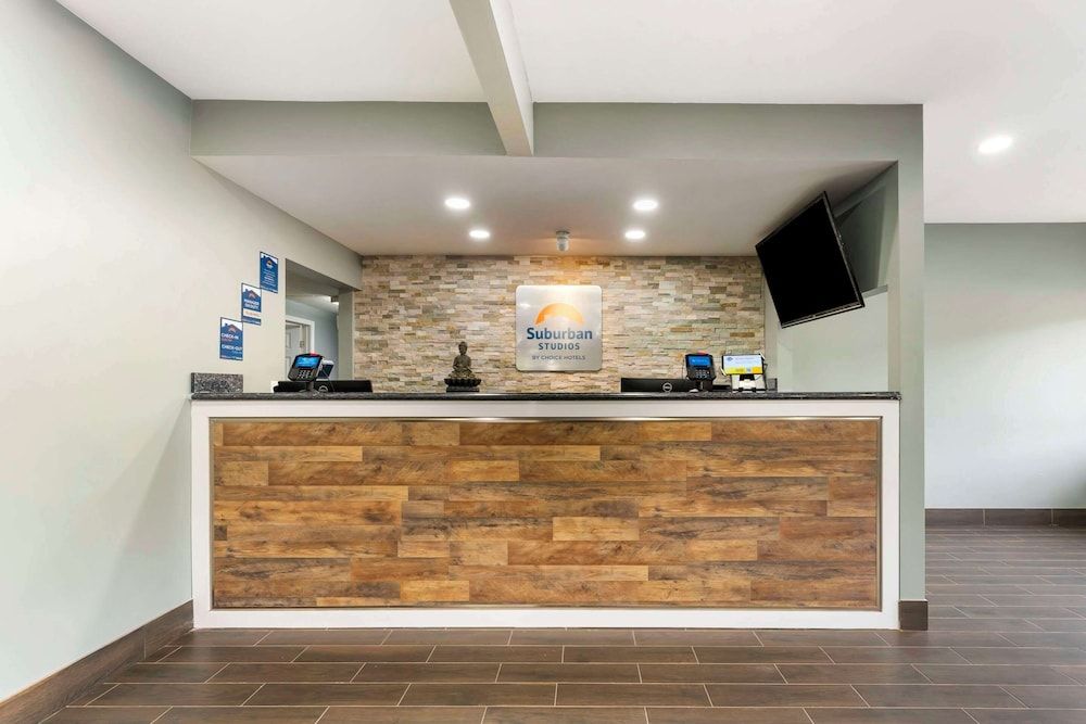 Suburban Studios LaVale - Cumberland 2