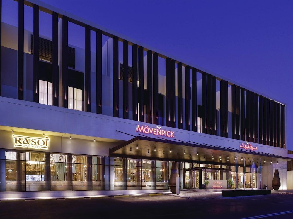 Mövenpick Hotel Tahlia Jeddah 1