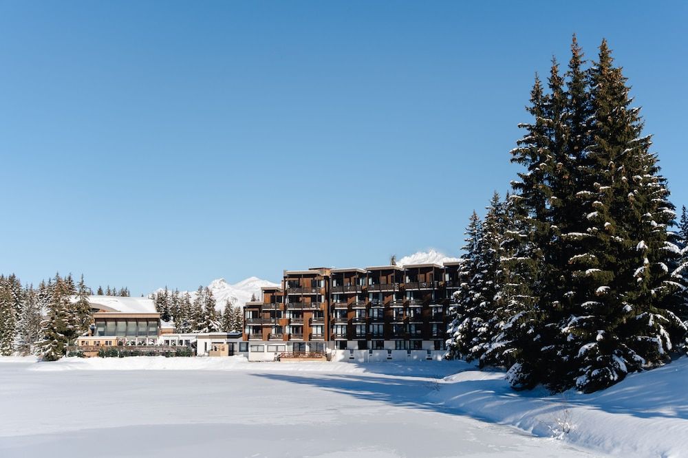 Lake Hotel Courchevel 1850 1