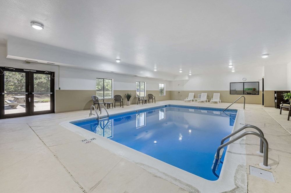 Comfort Suites West Indianapolis - Brownsburg 1