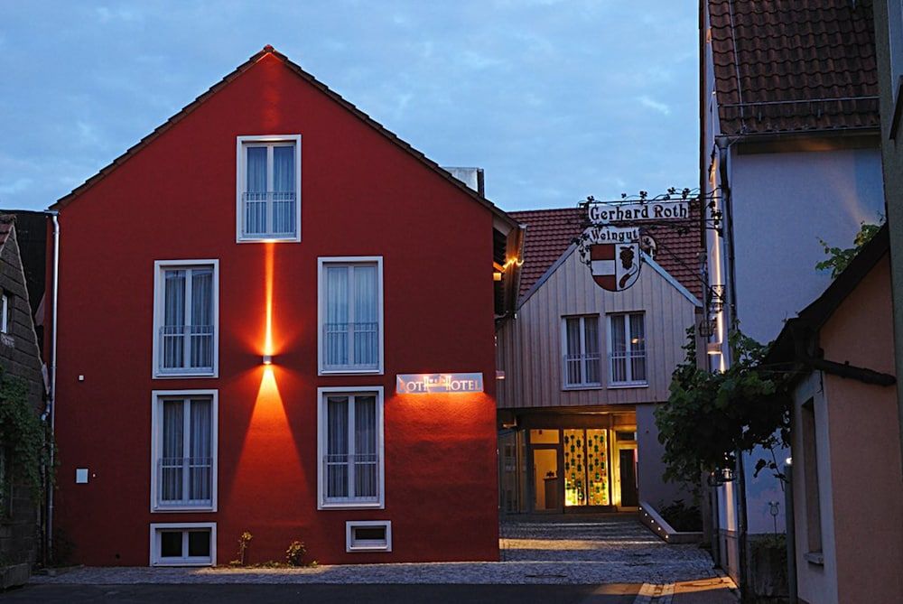 RotHweinHotel 1