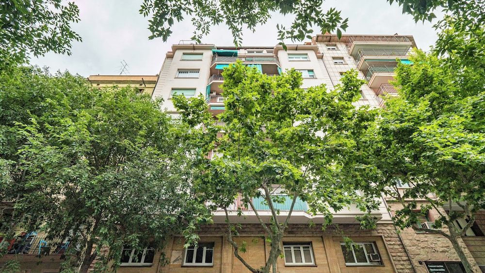BeBarceloner Francesc Macia Apartments 1