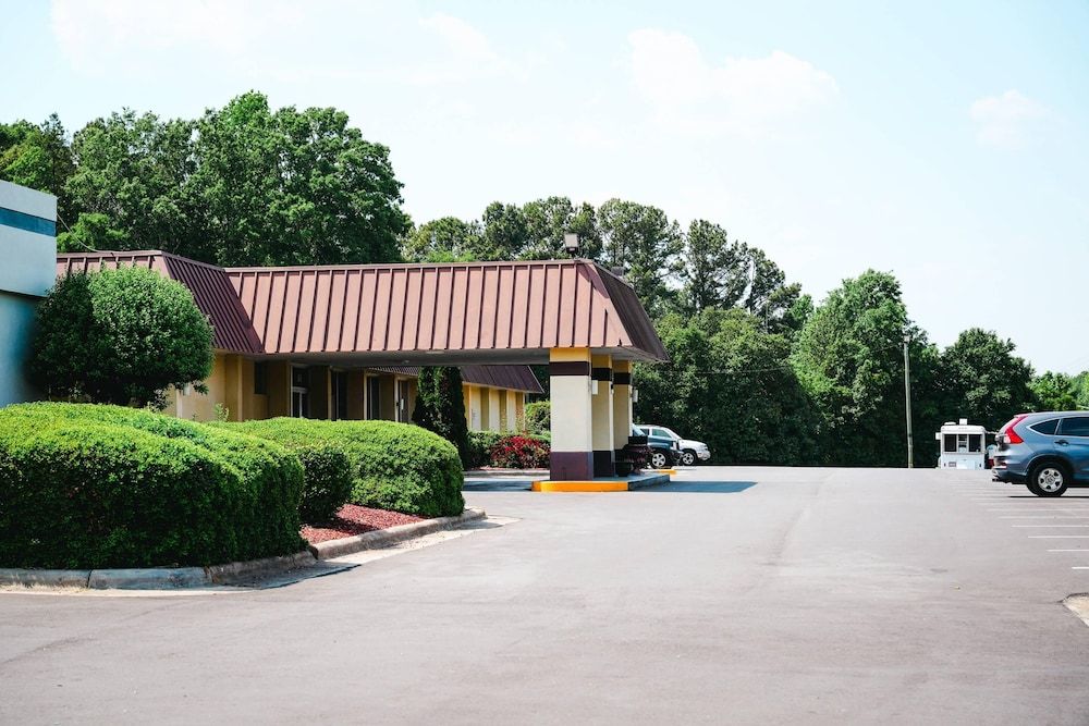 Rodeway Inn Monroe 1
