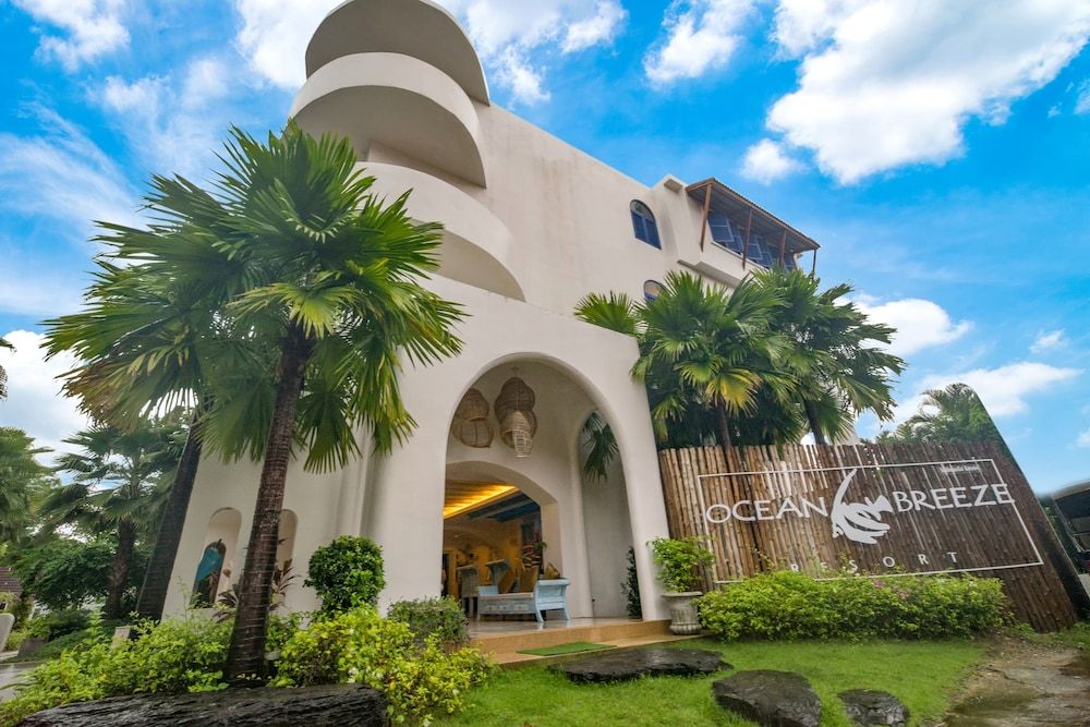 Ocean Breeze Resort Khaolak 1