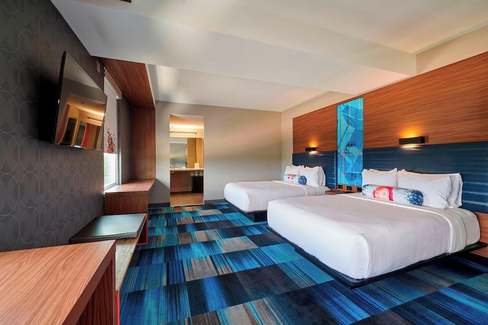 Aloft by Marriott Cleveland Airport 2