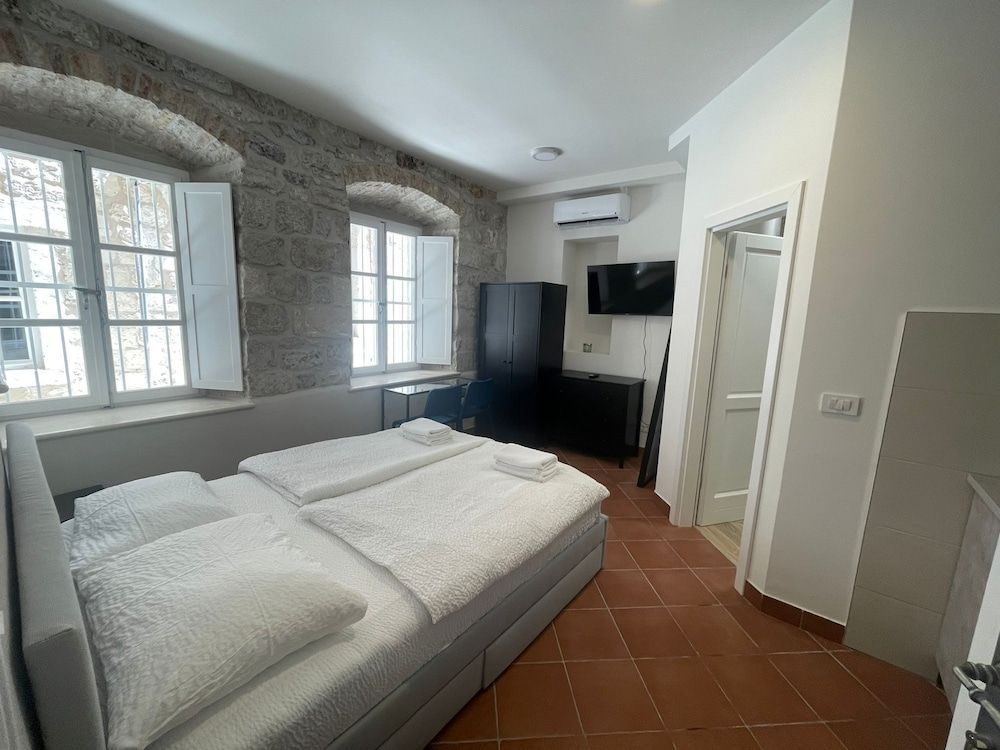 Dominium Premium Location Suites 2