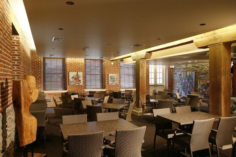 Lancaster Arts Hotel 2