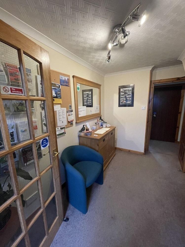 Royal Oak Guesthouse 2