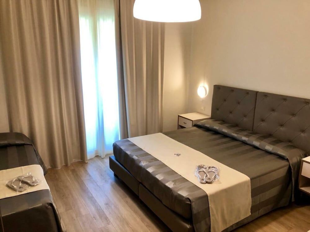 Hotel Atlantico 2