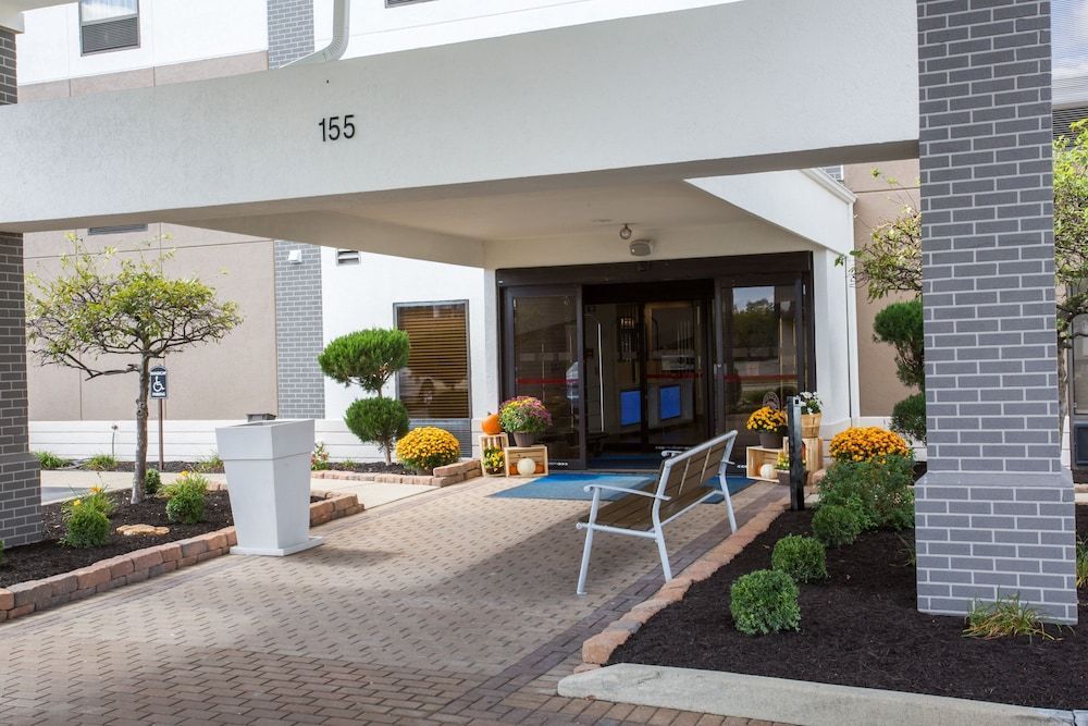 Holiday Inn Express WILMINGTON by IHG 1