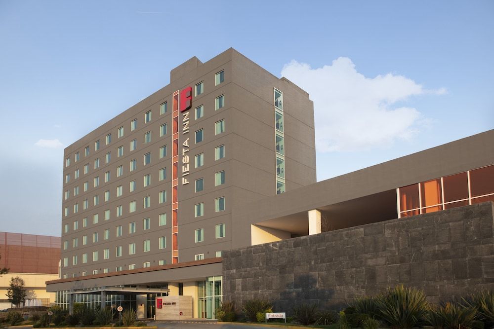 Fiesta Inn Morelia Altozano 1