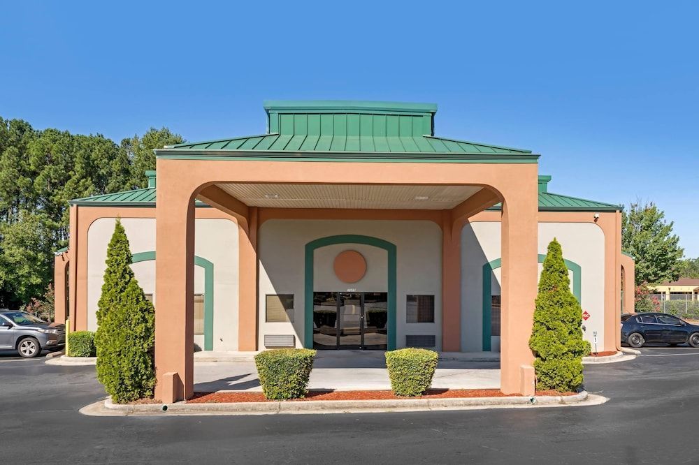 Quality Inn & Suites Stockbridge Atlanta South I-75 1