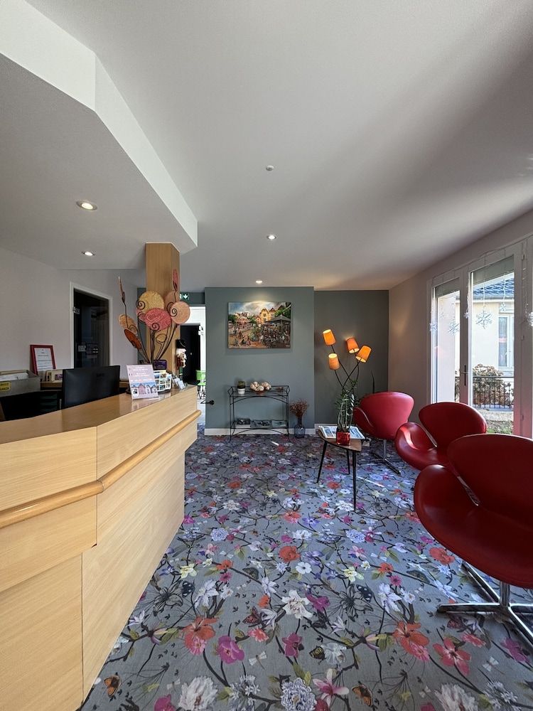 Contact Hotel Hôtel De Troyes 2