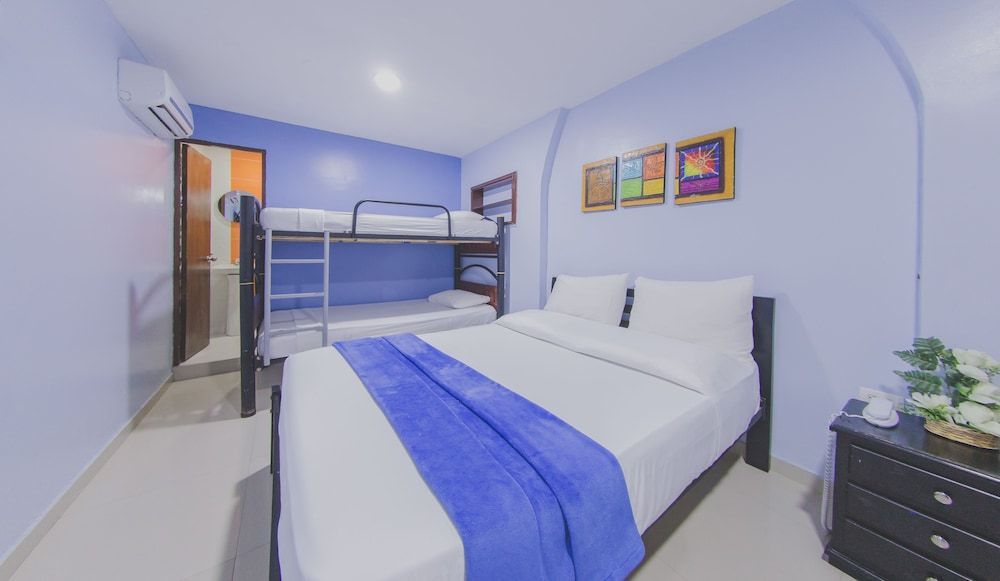 Azuán Suites Hotel By GEH Suites 2
