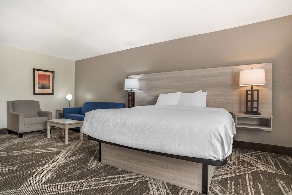 Best Western Plus Jackson Downtown Coliseum 1