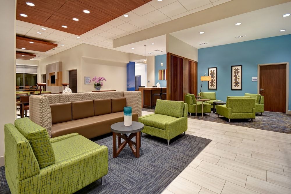 Holiday Inn Express & Suites GALVESTON BEACH by IHG 1