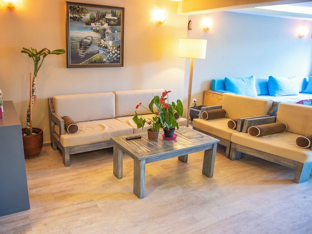 Blue Bay Beach Otel 1