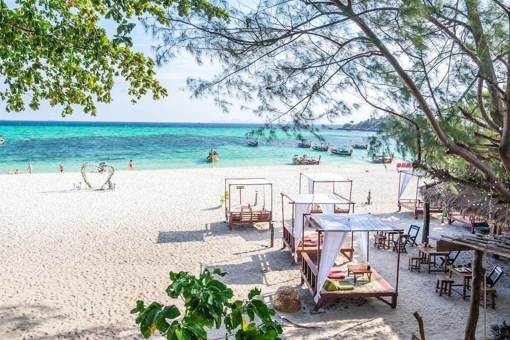 Lipe Beach Resort 1