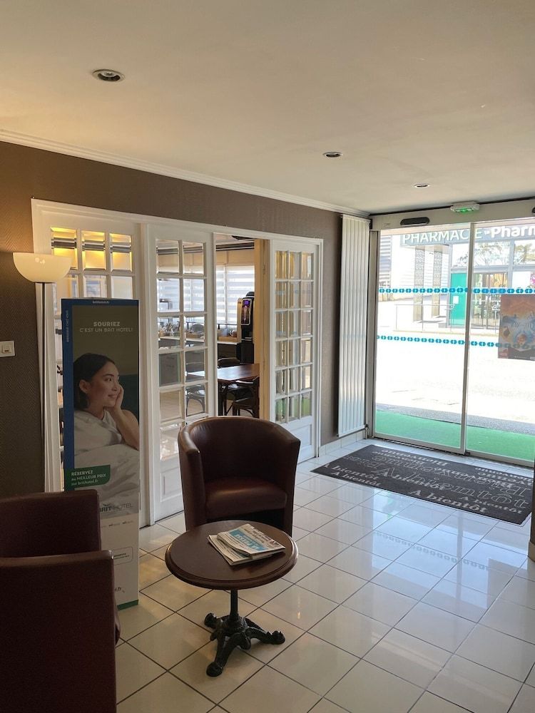 Brit Hotel Cherbourg 2