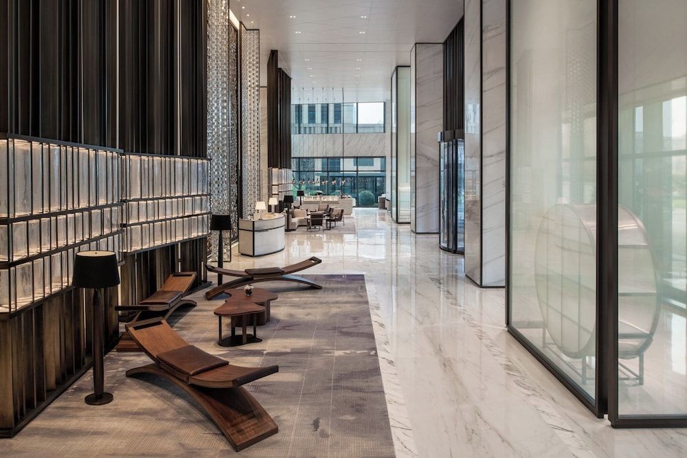 Four Seasons Hotel Dalian 2