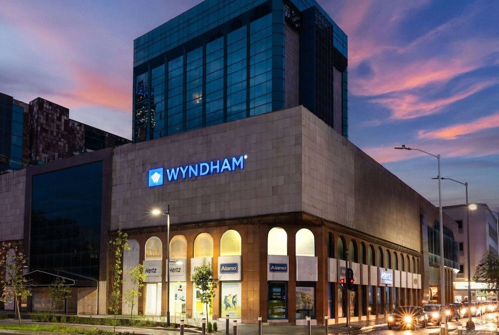 Wyndham Monterrey Ambassador Centro 1