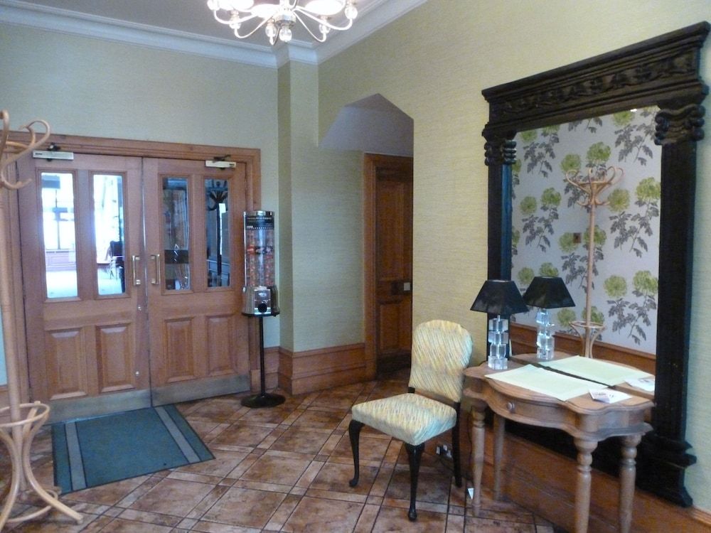 Inn At The Park 2