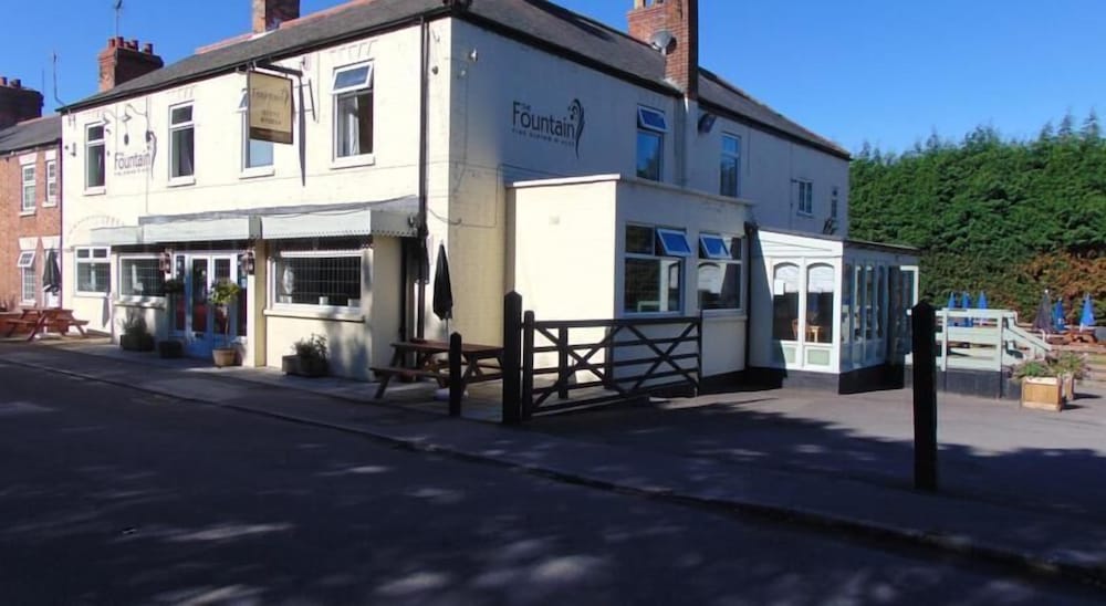 The Fountain Tuxford 1
