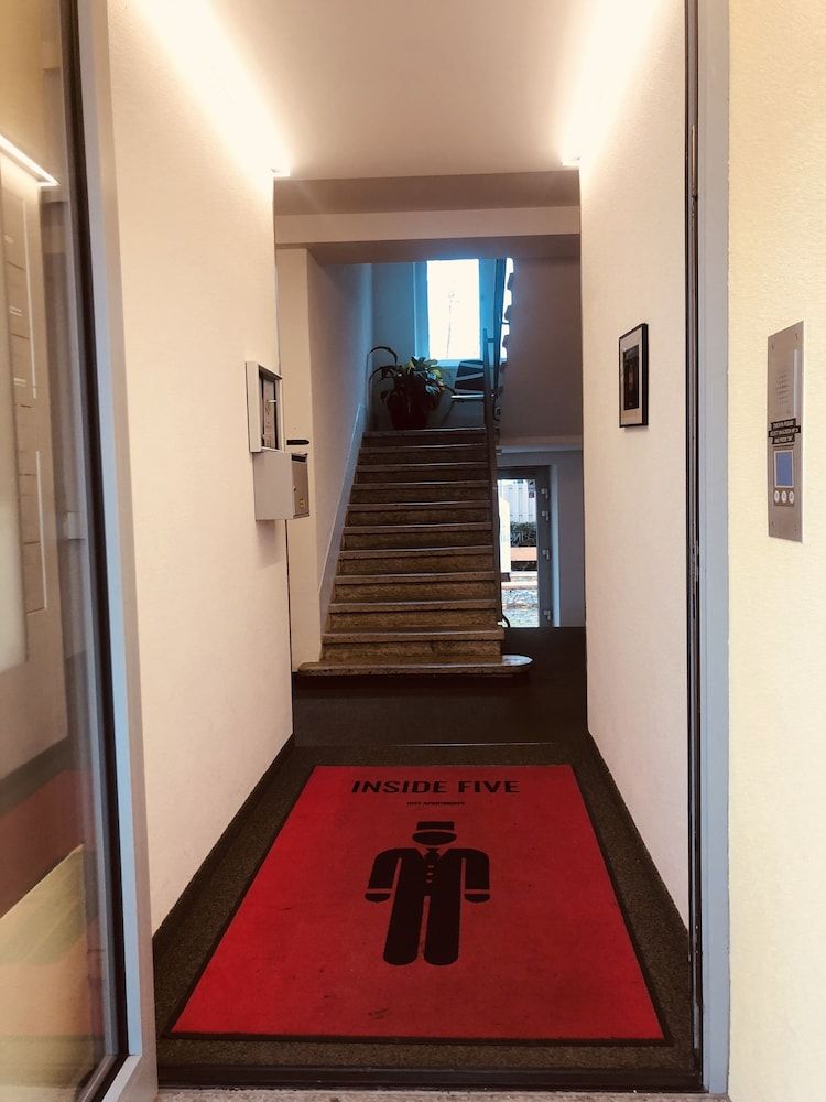 INSIDE Five Hotel 2