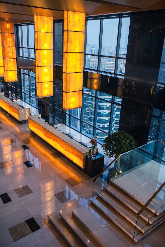 Renaissance Shanghai Zhongshan Park Skyline Hotel 2