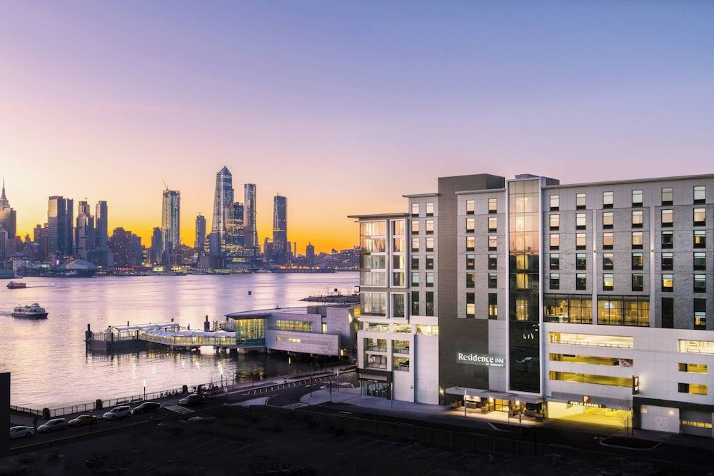 Residence Inn by Marriott Weehawken 1