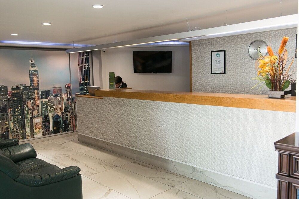 Hotel & Suites Victoria 1