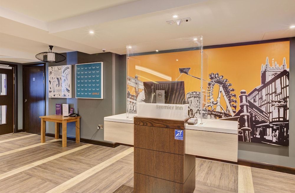 Premier Inn Royal Tunbridge Wells 2