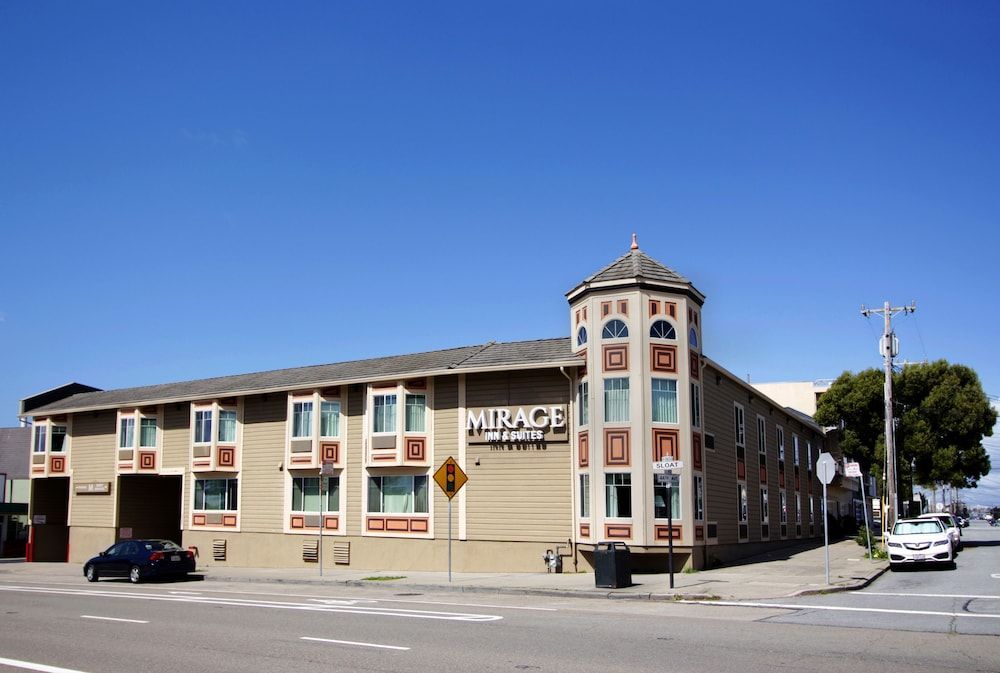 Mirage Inn & Suites 1