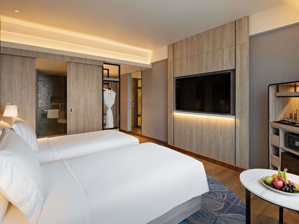 Mövenpick Hotel Jakarta City Centre 2