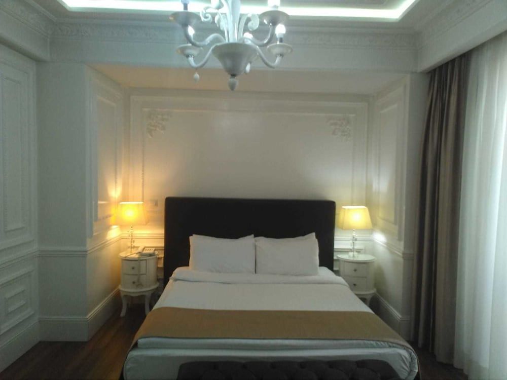 Cartoon Hotel 2
