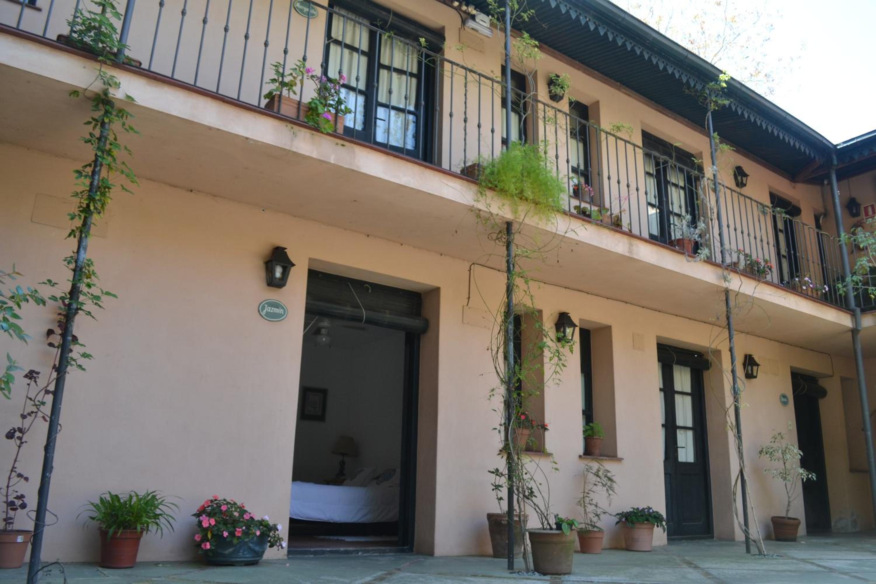 Posada de la Flor 1
