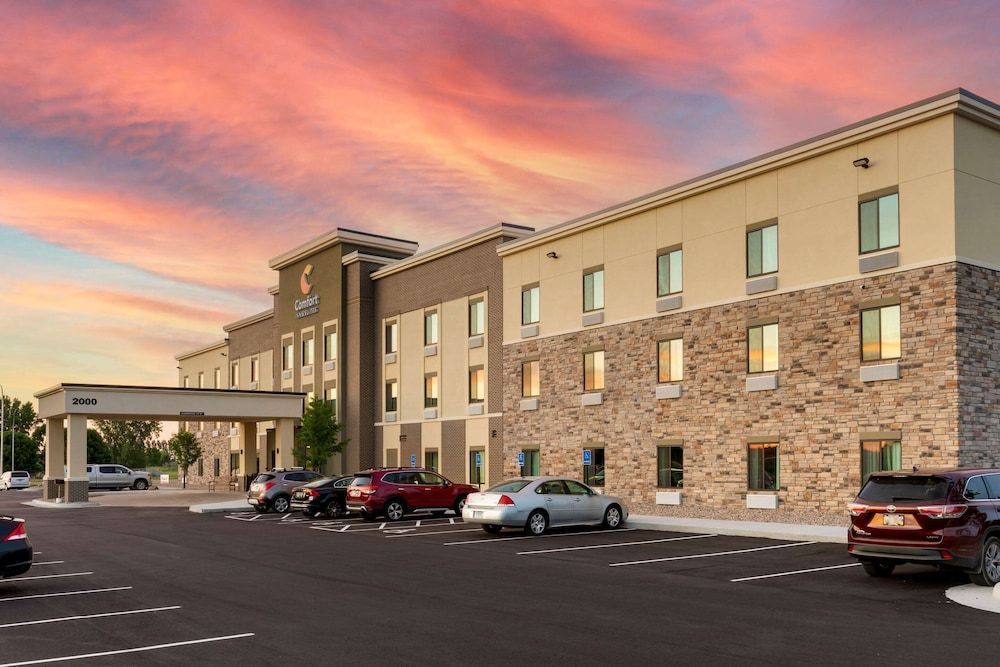 Comfort Inn & Suites North Mankato 1