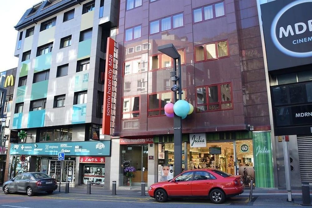 Somriu Hotel City M28 1