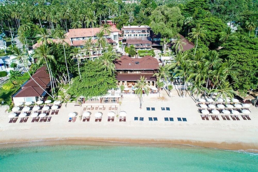 Impiana Beachfront Resort Chaweng Noi, Koh Samui 1