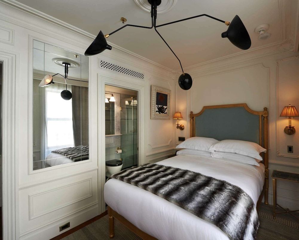 The Marlton Hotel 1