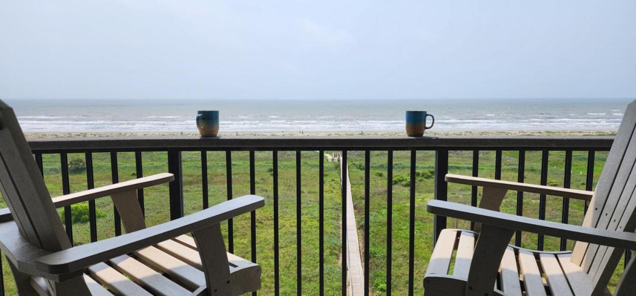 Islander East Condominiums 2