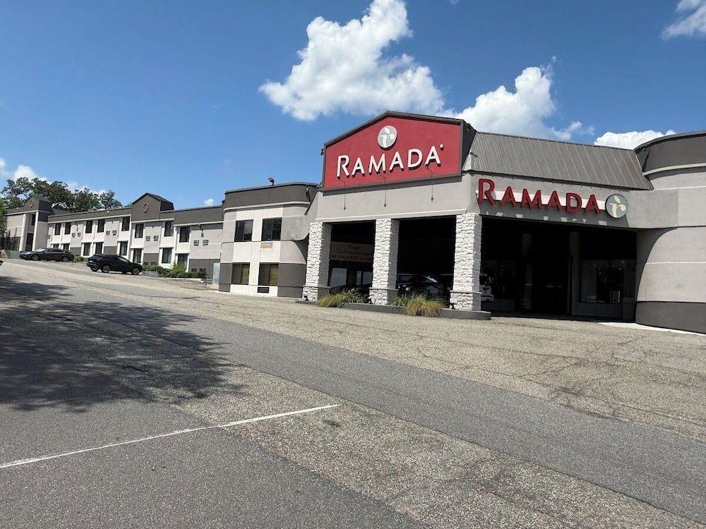 Ramada by Wyndham Newburgh/West Point 1