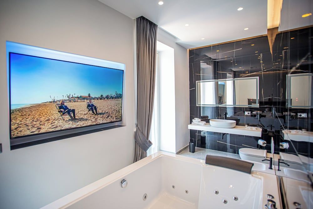 Forever Luxury Rooms 1